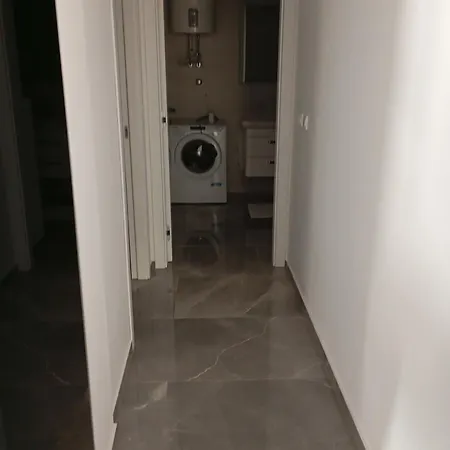 Duba Apartment